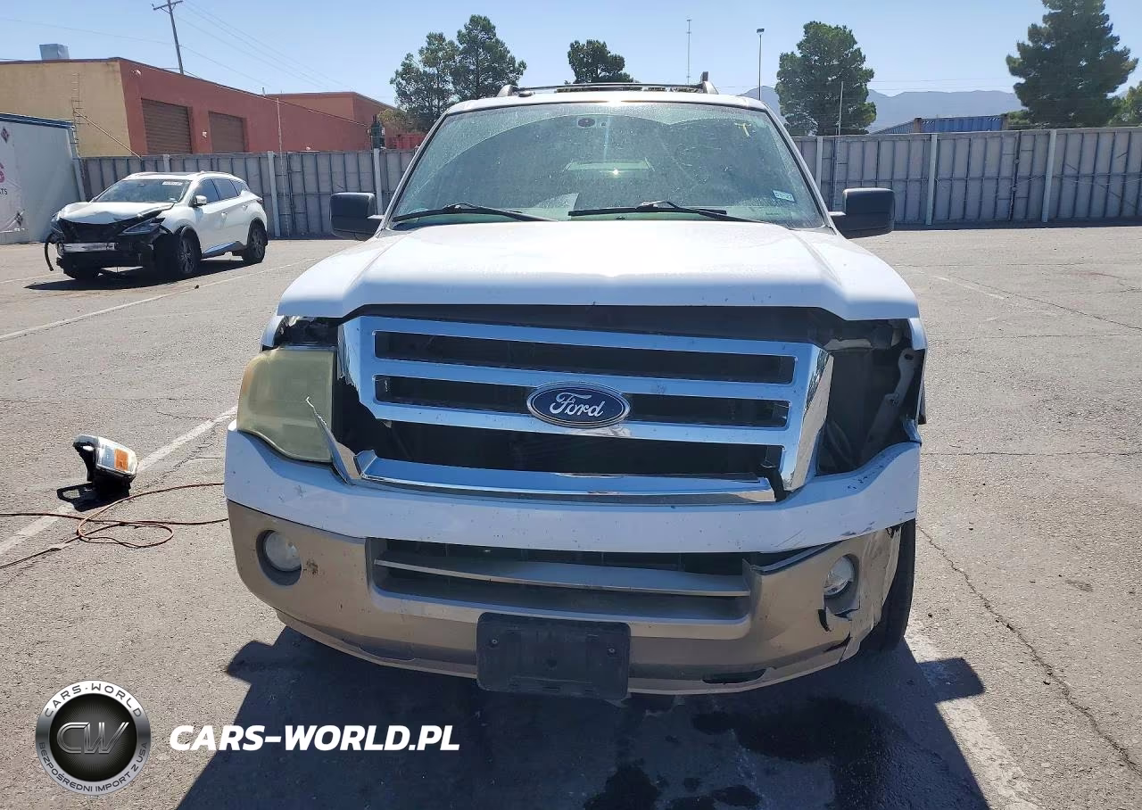 2013 Ford Expedition Xlt VIN:1FMJU1H59DEF33239 - 5