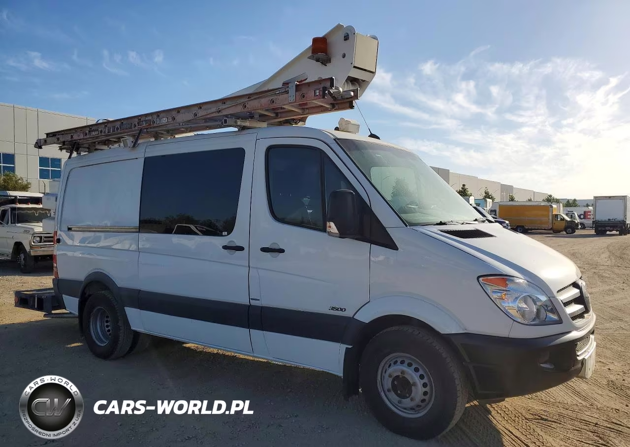 2013 Mercedes-Benz Sprinter 3500 VIN:WD3PF3CC3D5808060 - 4