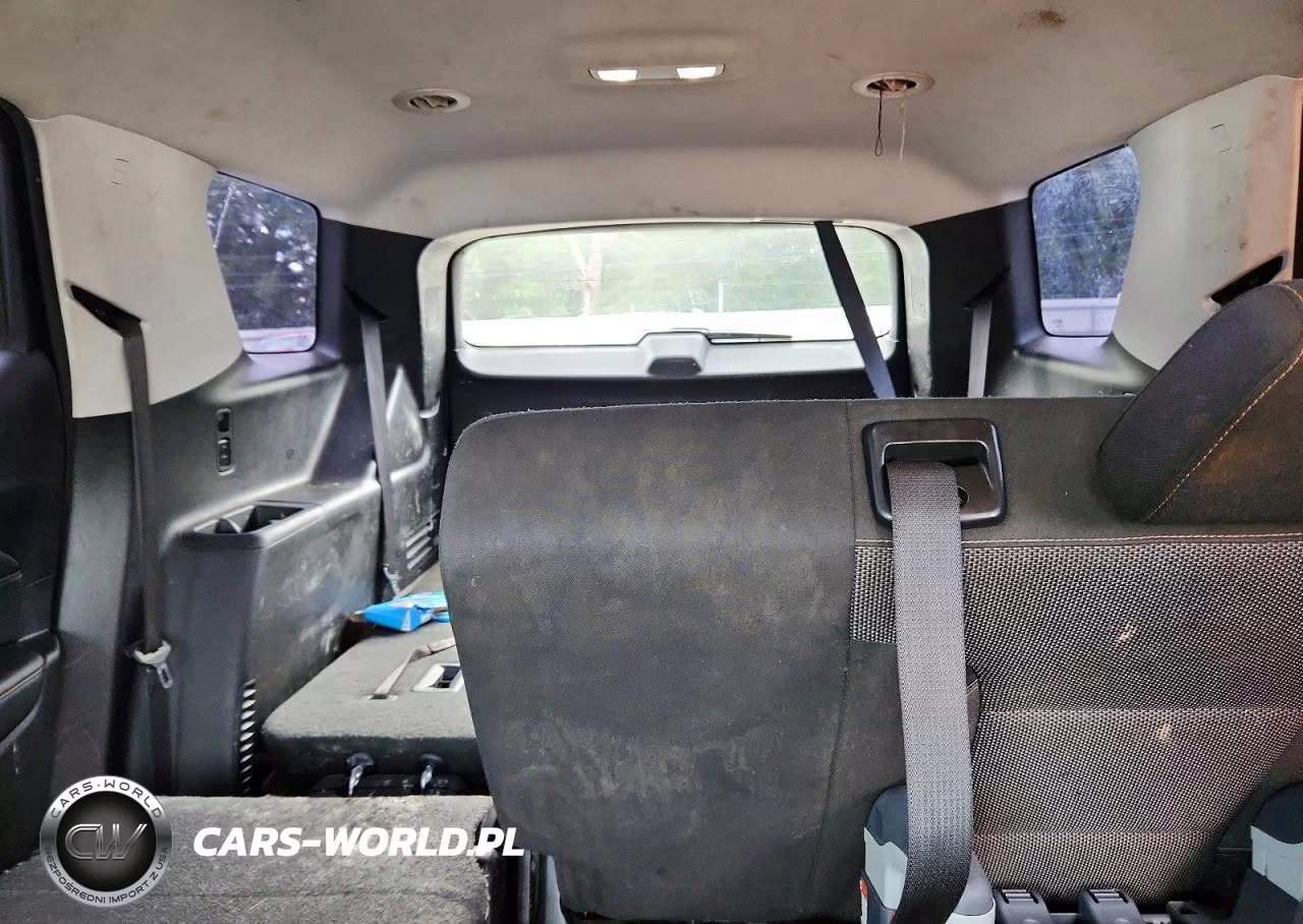 2018 Chevrolet Traverse Ls VIN:1GNERFKW1JJ203708 - 10