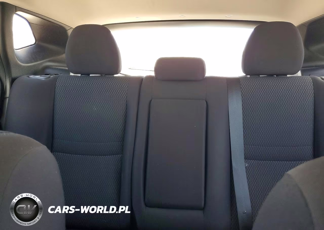 2019 Nissan Rogue Sport S VIN:JN1BJ1CR1KW338466 - 10