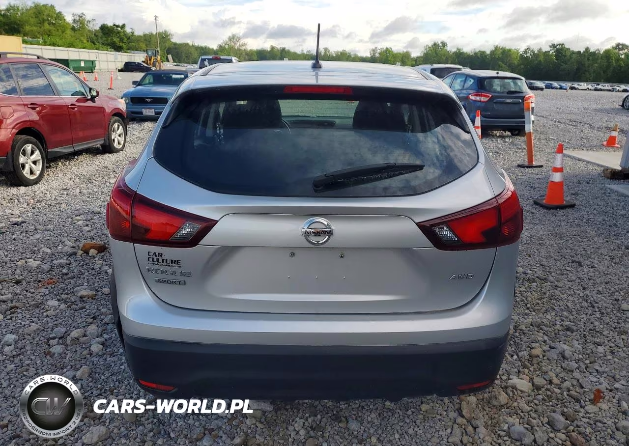 2019 Nissan Rogue Sport S VIN:JN1BJ1CR1KW338466 - 6