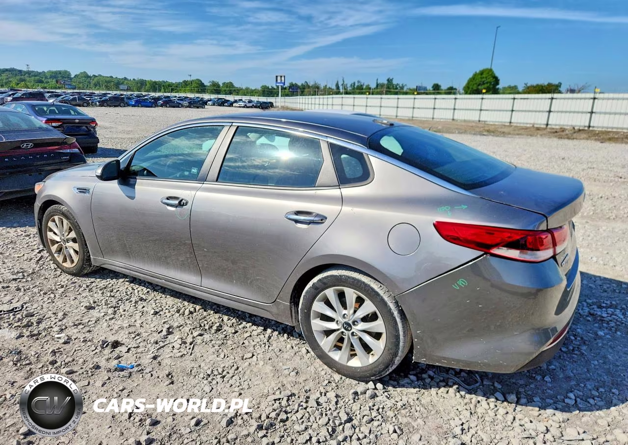 2017 Kia Optima Lx VIN:5XXGT4L33HG161536 - 2