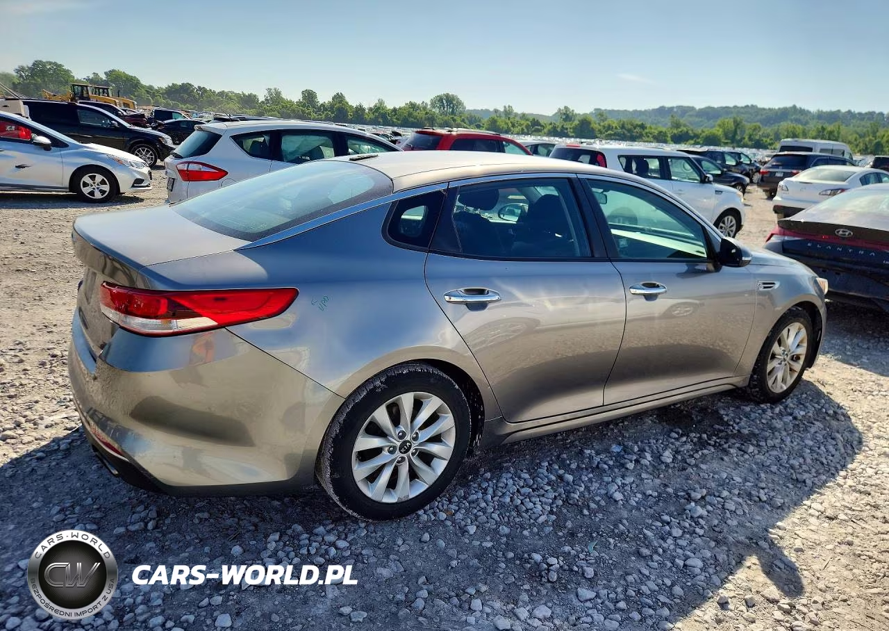 2017 Kia Optima Lx VIN:5XXGT4L33HG161536 - 3