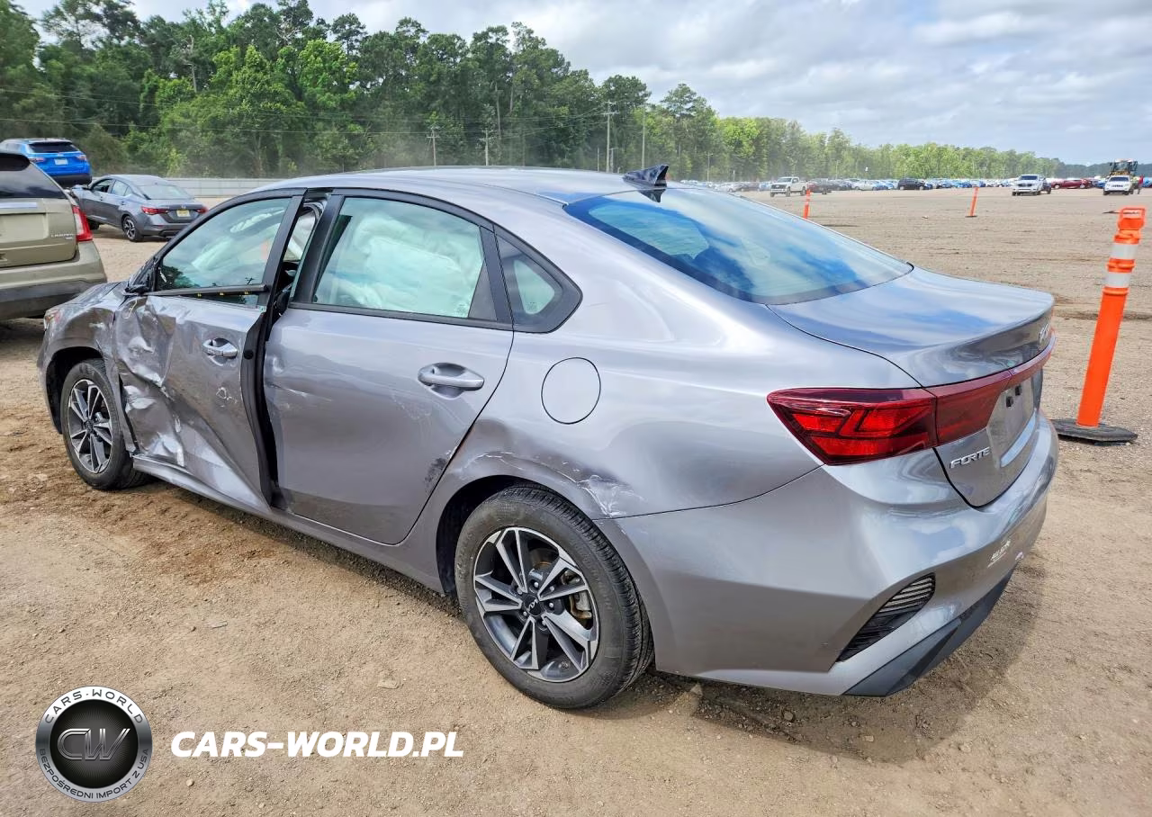 2024 Kia Forte Lxs VIN:3KPF24AD8RE726299 - 2