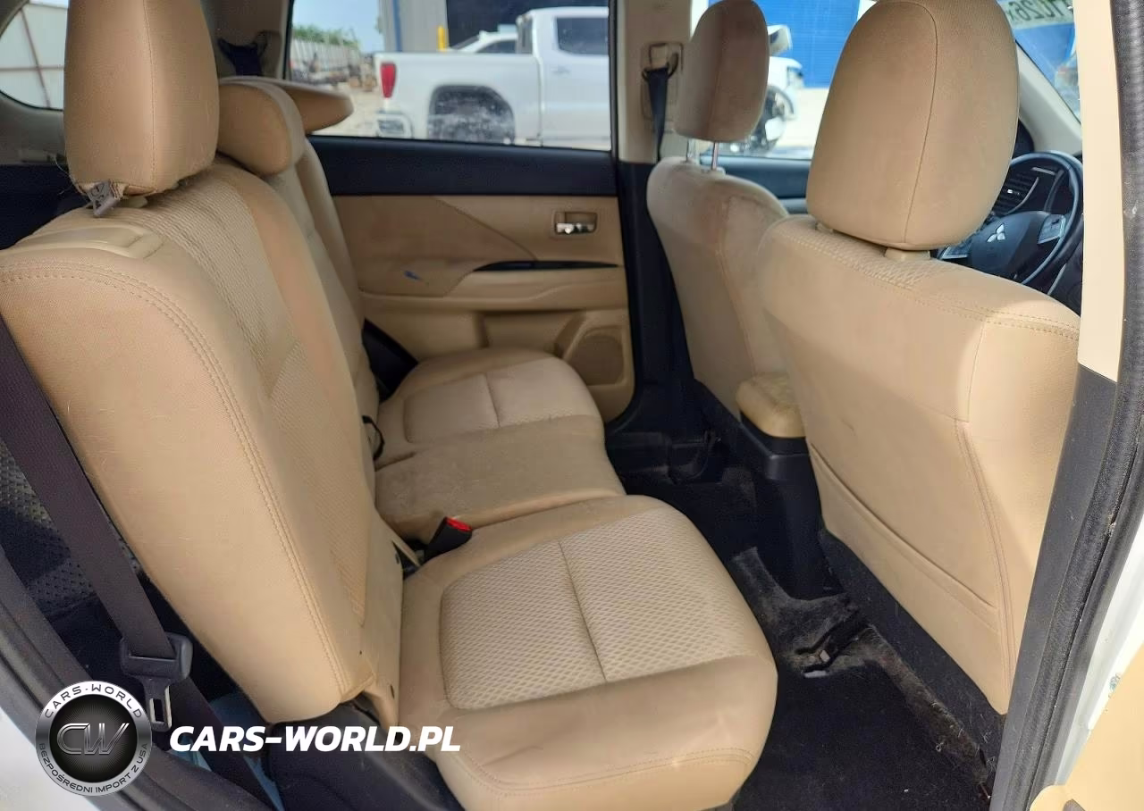 2016 Mitsubishi Outlander Se VIN:JA4AD3A32GZ061840 - 10
