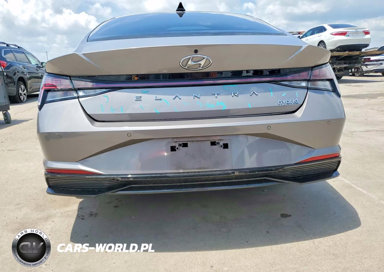 2022 Hyundai Elantra Limited VIN:KMHLN4AJ5NU031043 - 6