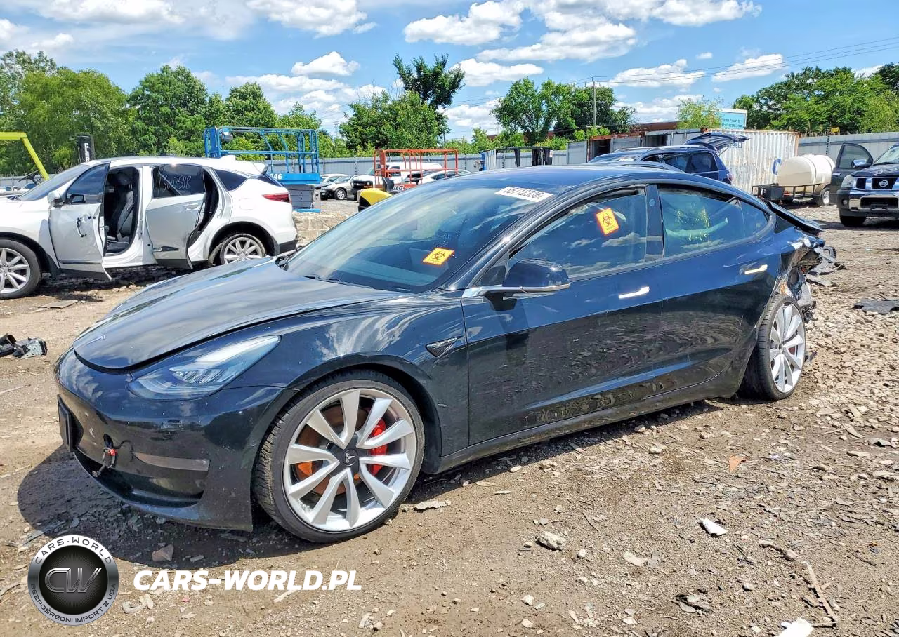 2018 Tesla Model 3 – zdjęcie 1 z 12