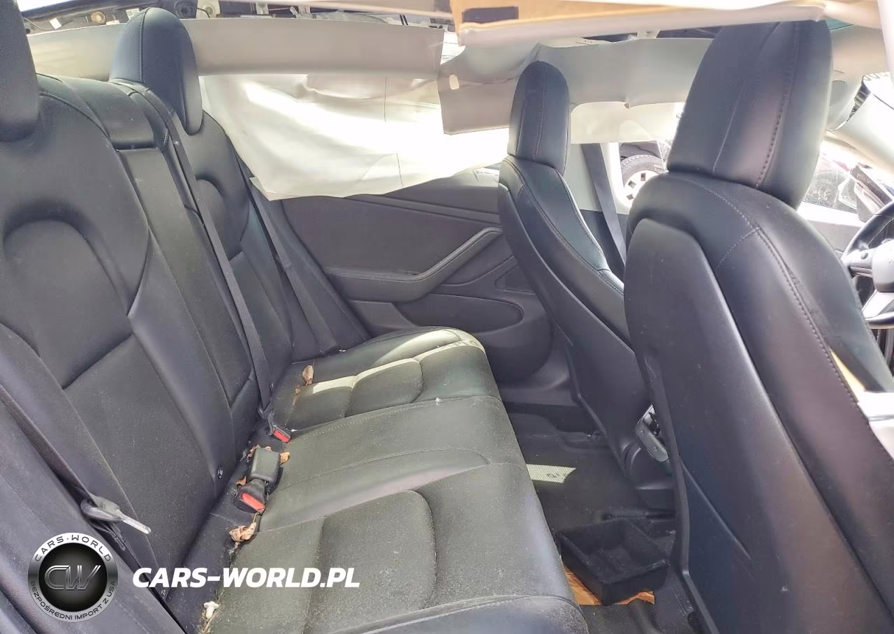 2018 Tesla Model 3 VIN:5YJ3E1EB6JF188119 - 10