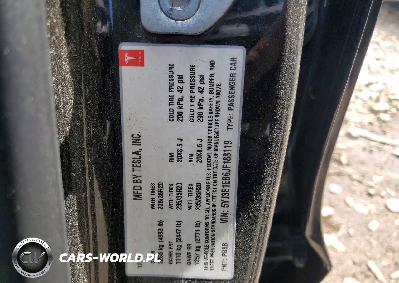 2018 Tesla Model 3 VIN:5YJ3E1EB6JF188119 - 12