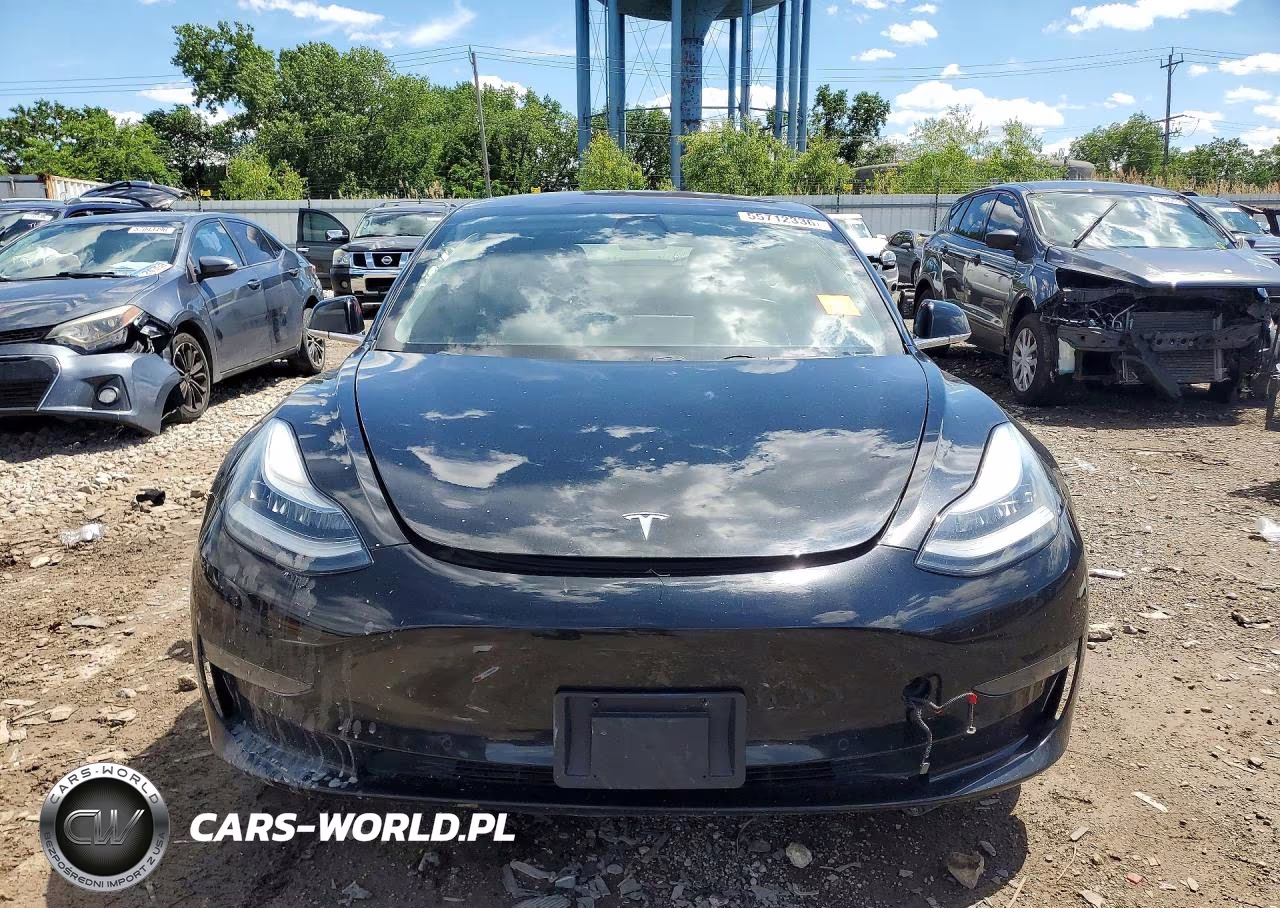 2018 Tesla Model 3 VIN:5YJ3E1EB6JF188119 - 5