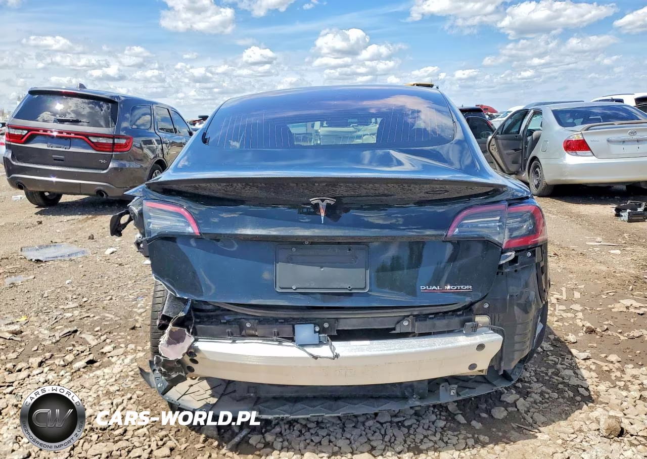 2018 Tesla Model 3 VIN:5YJ3E1EB6JF188119 - 6