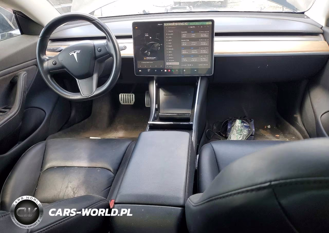2018 Tesla Model 3 VIN:5YJ3E1EB6JF188119 - 8