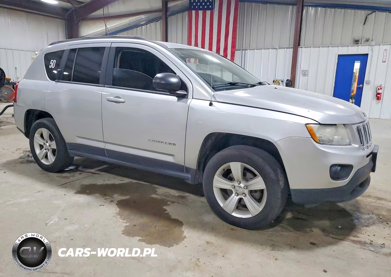 2013 Jeep Compass Sport VIN:1C4NJDBB2DD272167 - 4