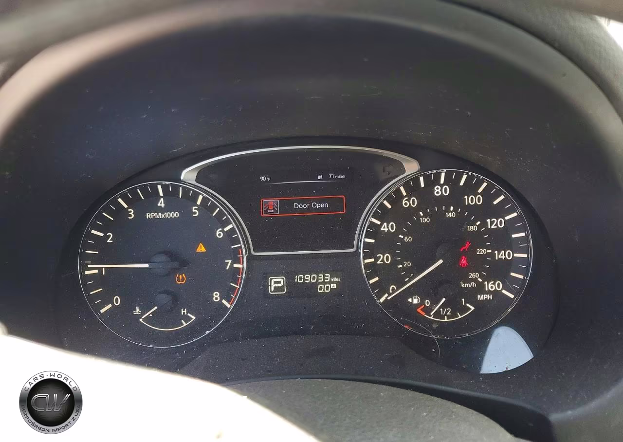 2015 Nissan Altima 2.5 S VIN:1N4AL3AP1FN895685 - 9