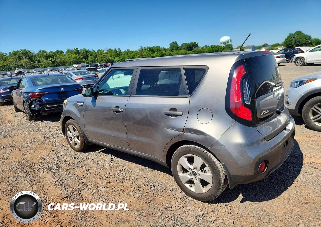 2018 Kia Soul Base VIN:KNDJN2A2XJ7523830 - 2