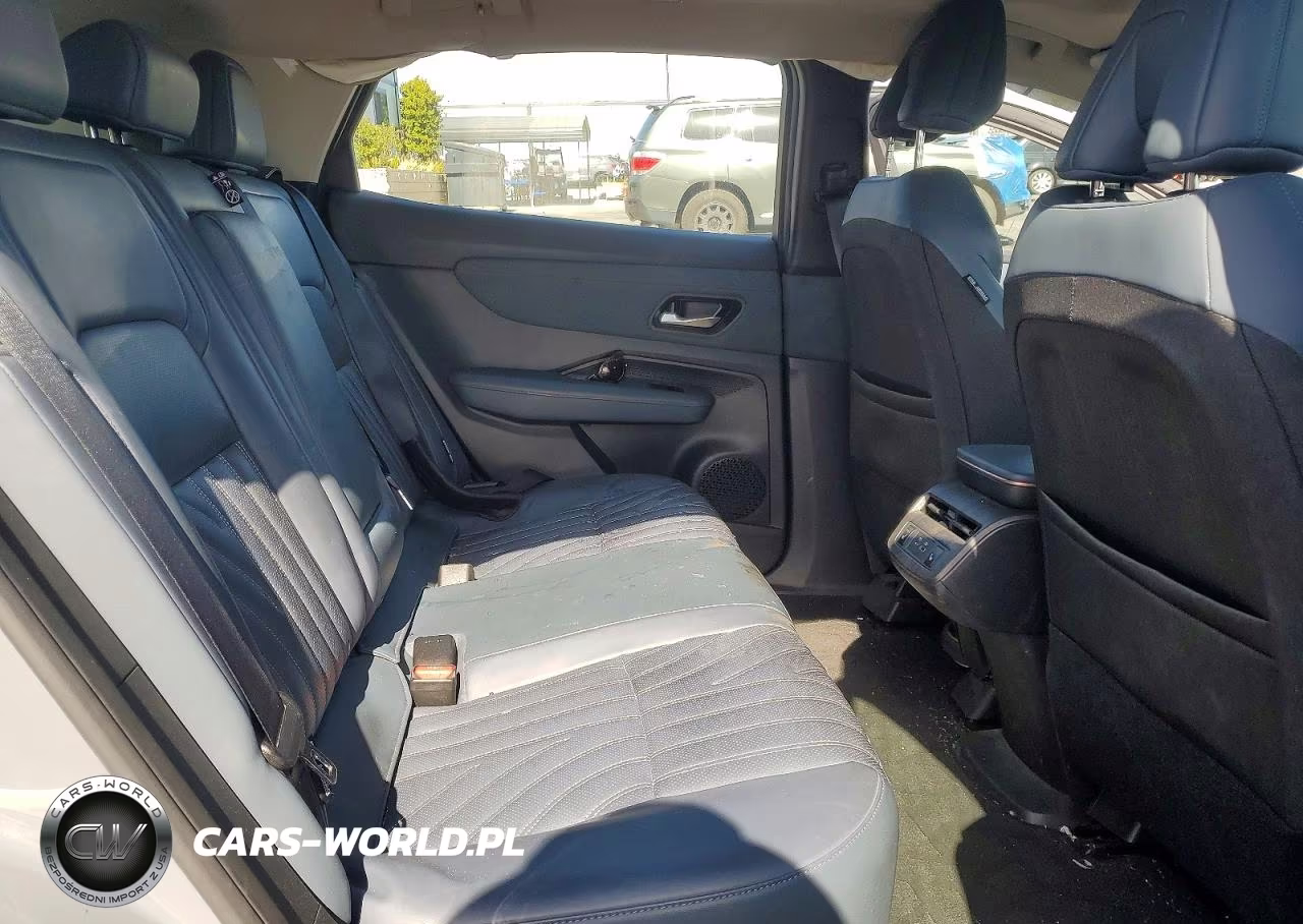 2023 Nissan Ariya Platinum + VIN:JN1DF0CD0PM700475 - 10