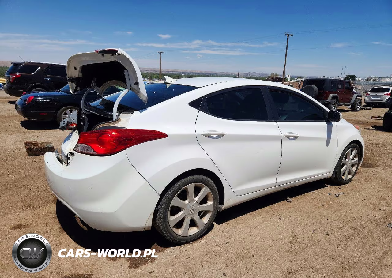2013 Hyundai Elantra Limited VIN:5NPDH4AE3DH259697 - 3