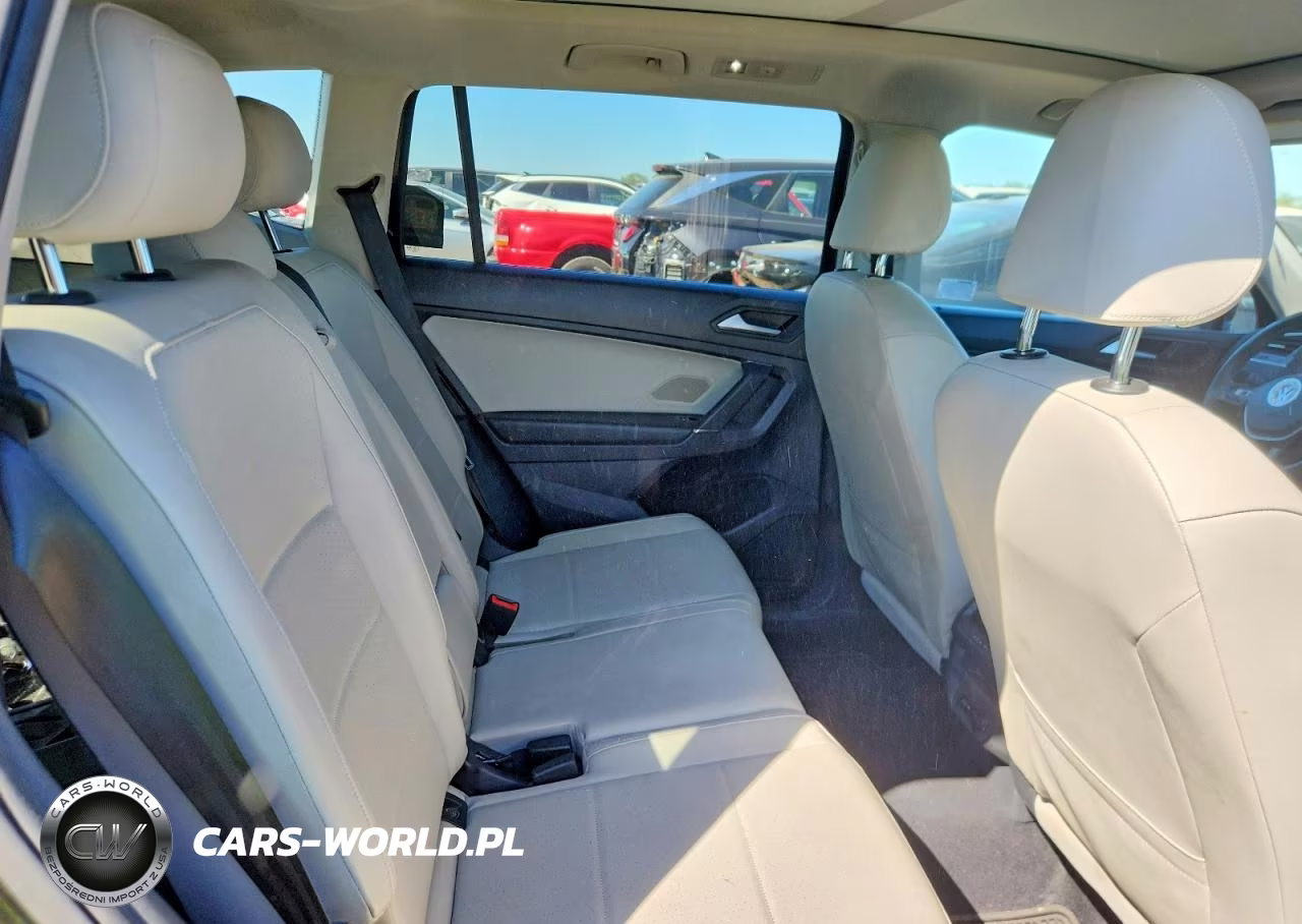 2020 Volkswagen Tiguan Se VIN:3VV2B7AX9LM105579 - 10