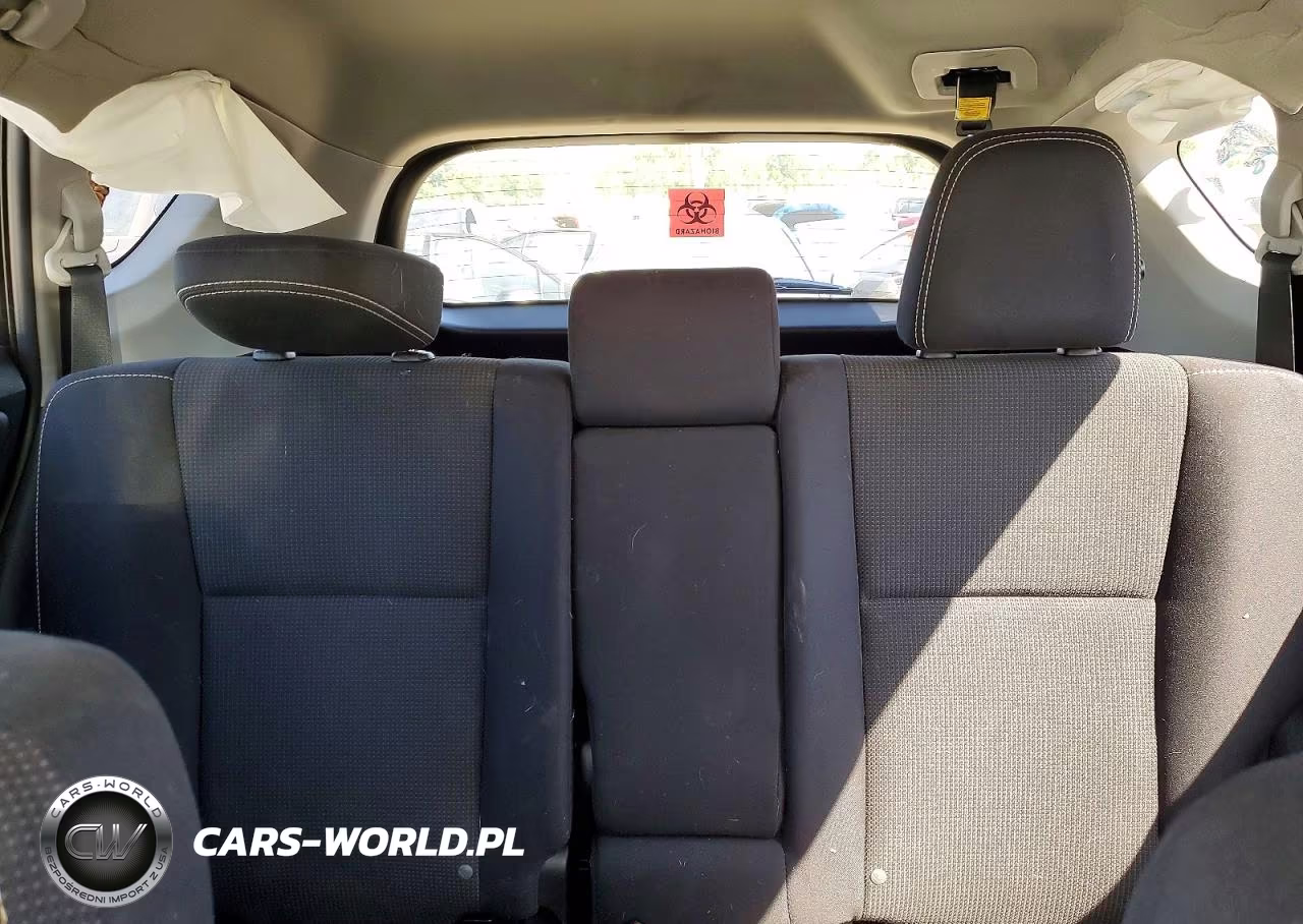 2018 Toyota Rav4 Xle VIN:2T3RFREV0JW804732 - 10