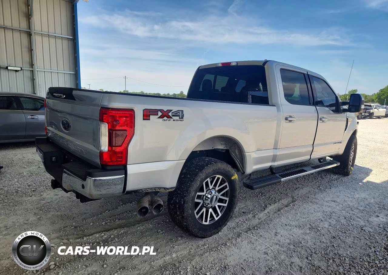 2017 Ford F250 Super Duty VIN:1FT7W2BT6HEF47658 - 3