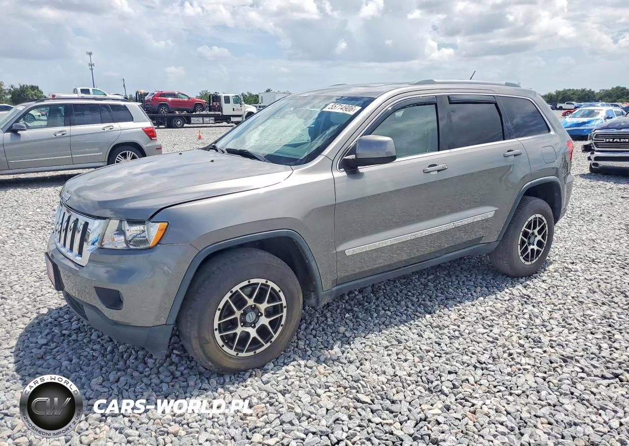 2013 Jeep Grand Cherokee Laredo – zdjęcie 1 z 12