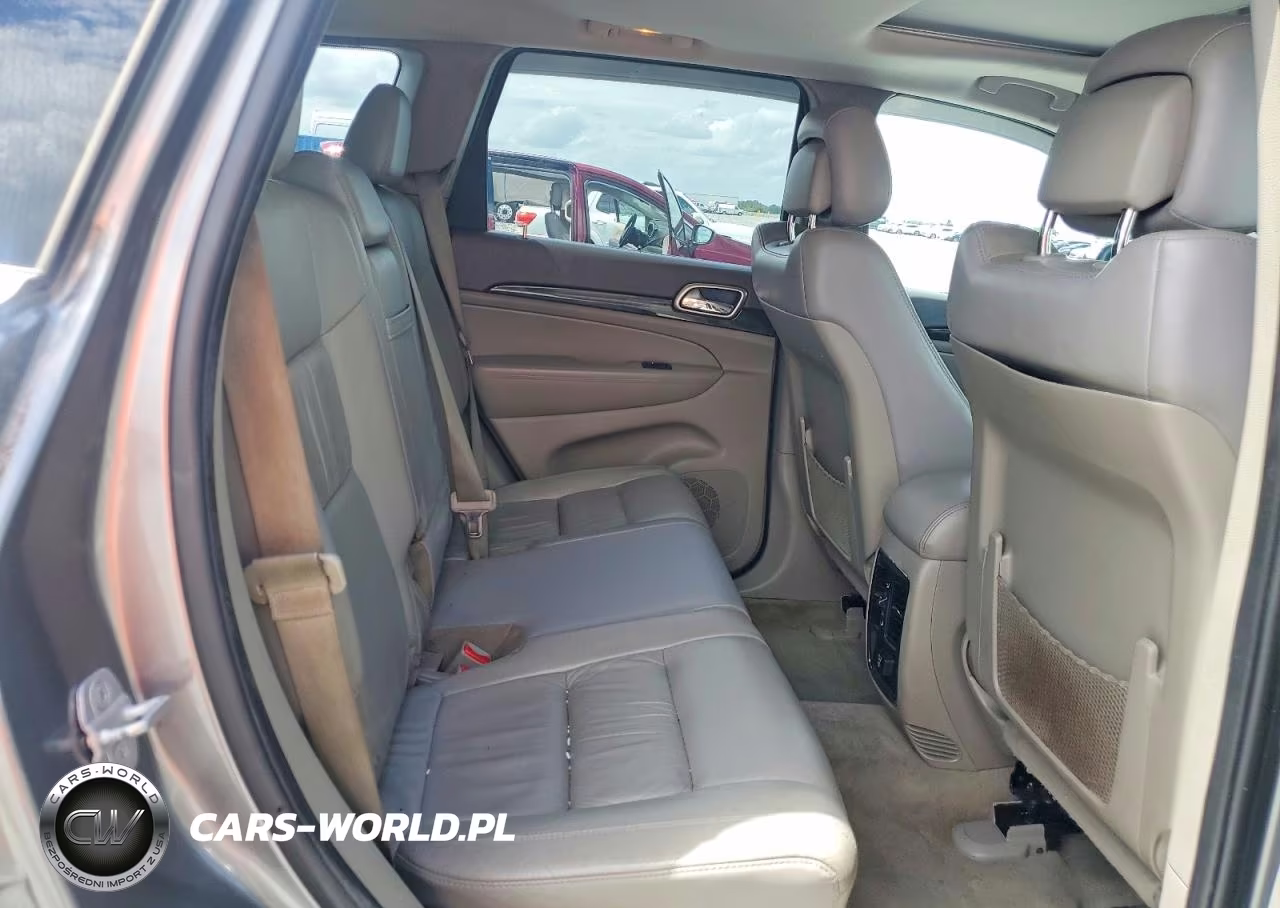 2013 Jeep Grand Cherokee Laredo VIN:1C4RJFAT4DC594063 - 10