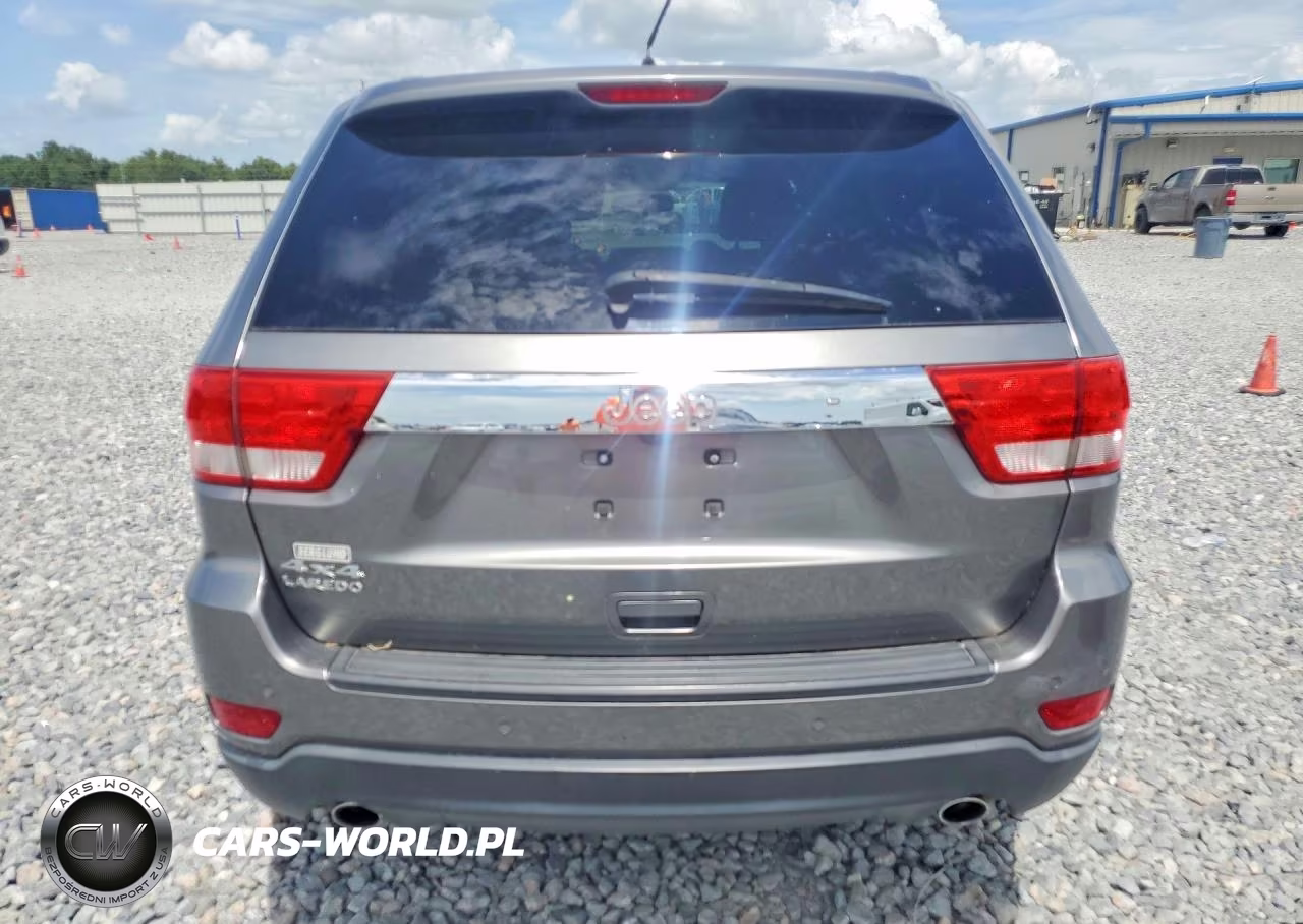 2013 Jeep Grand Cherokee Laredo VIN:1C4RJFAT4DC594063 - 6