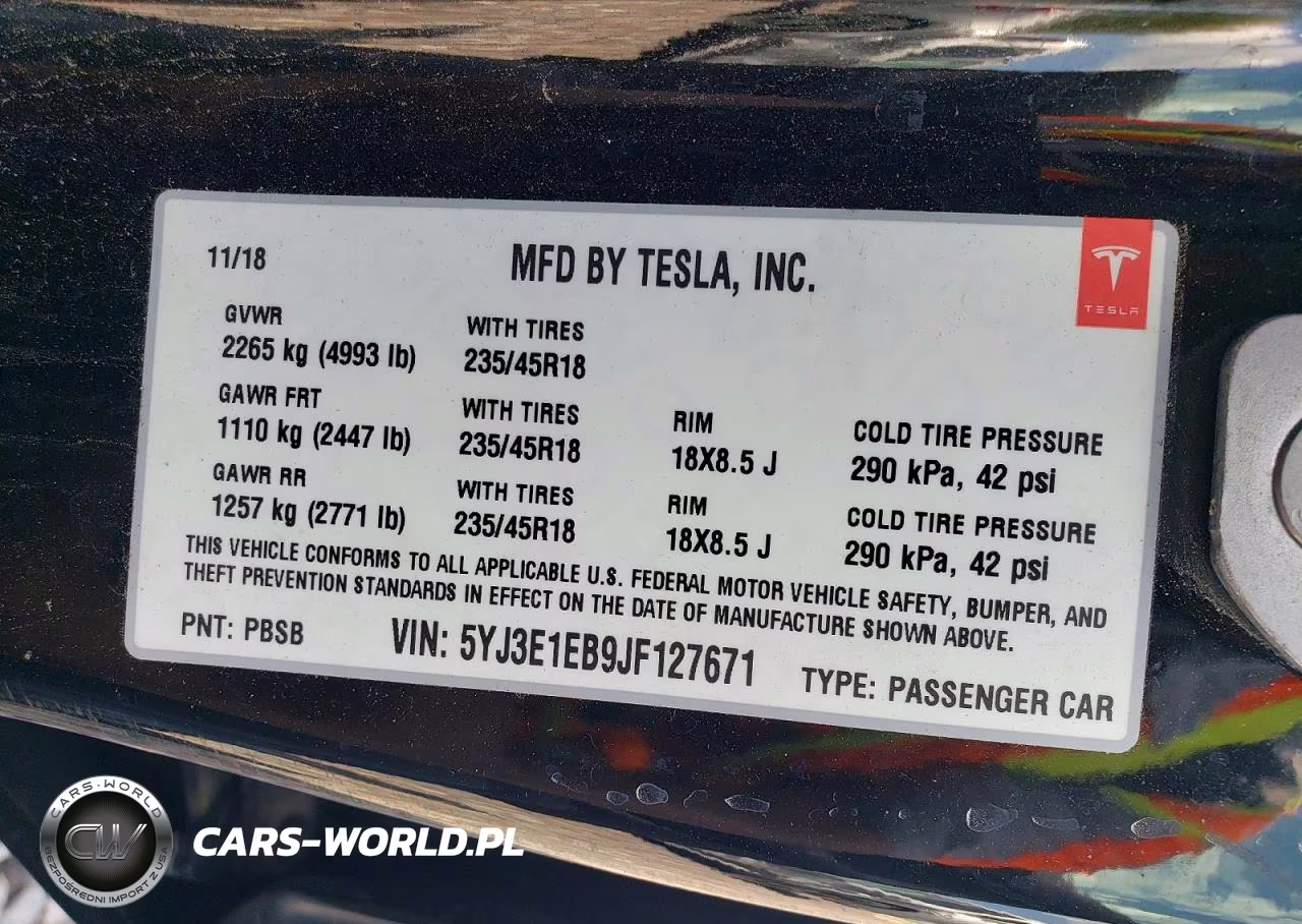 2018 Tesla Model 3 VIN:5YJ3E1EB9JF127671 - 12