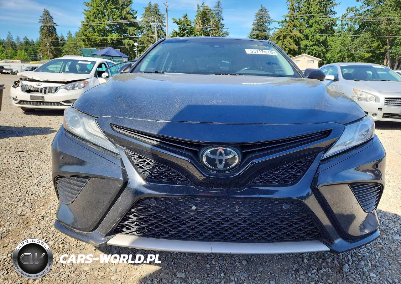 2018 Toyota Camry Xse VIN:4T1B61HK2JU132878 - 5