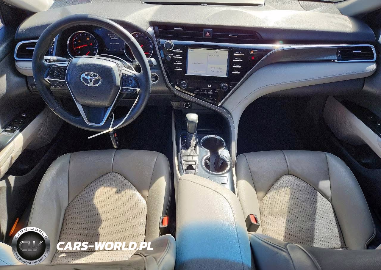 2018 Toyota Camry Xse VIN:4T1B61HK2JU132878 - 8