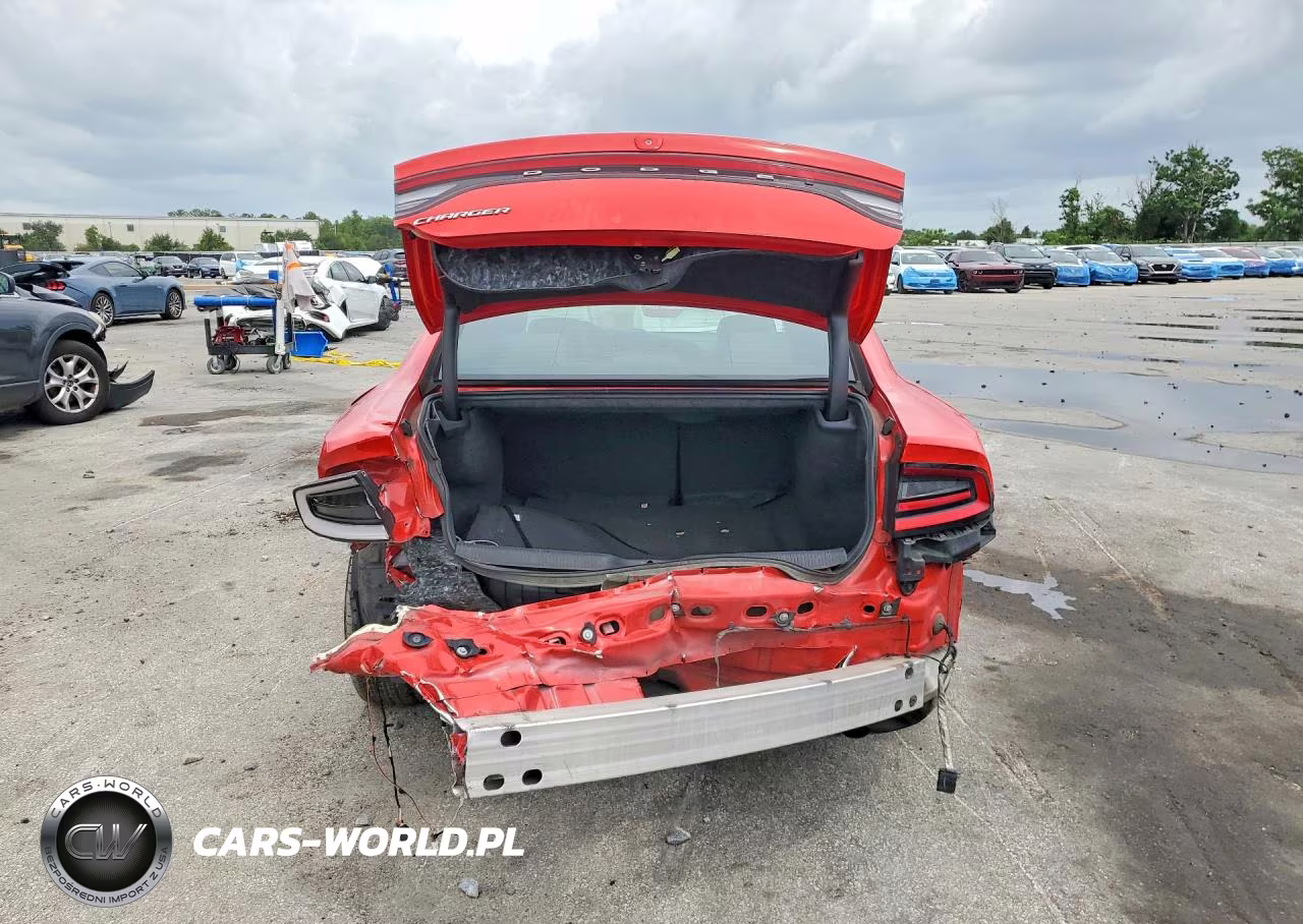 2020 Dodge Charger Sxt VIN:2C3CDXBG7LH100833 - 6