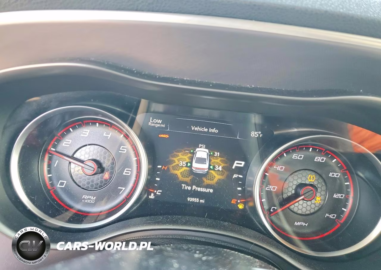 2020 Dodge Charger Sxt VIN:2C3CDXBG7LH100833 - 9