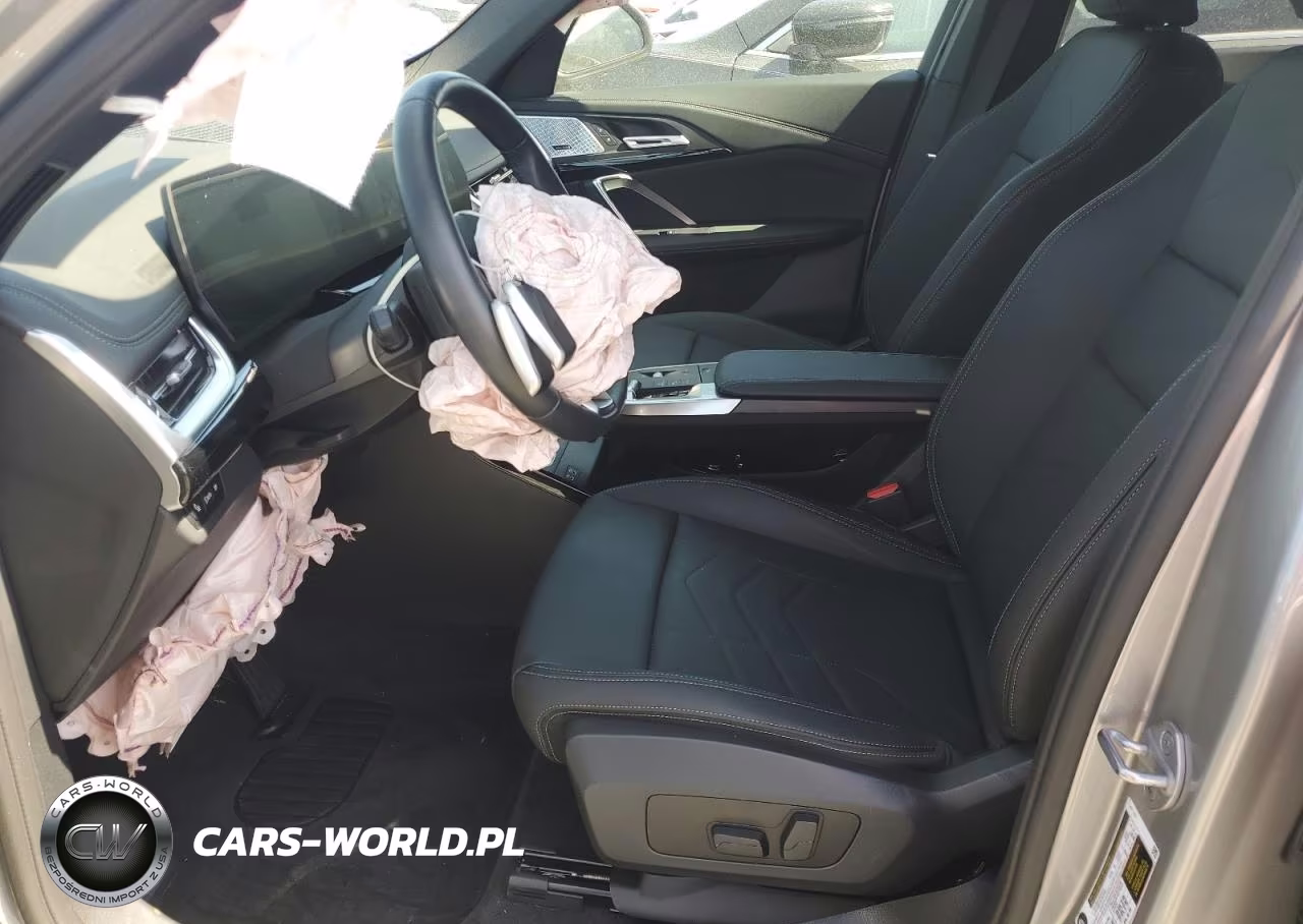 2025 BMW X1 xDrive28I VIN:WBX73EF0XS5131732 - 7