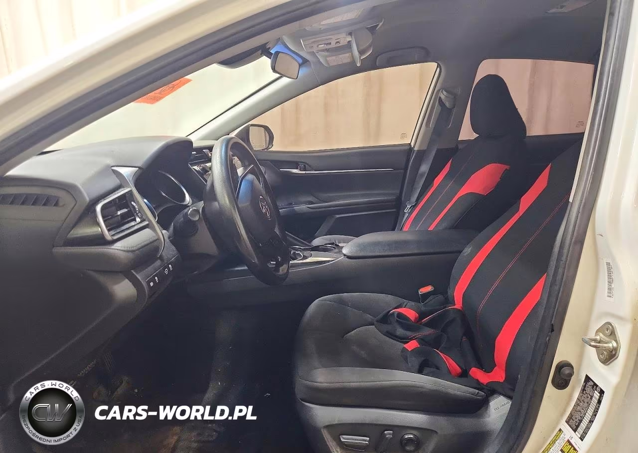 2019 Toyota Camry Le VIN:4T1B11HK3KU221603 - 7