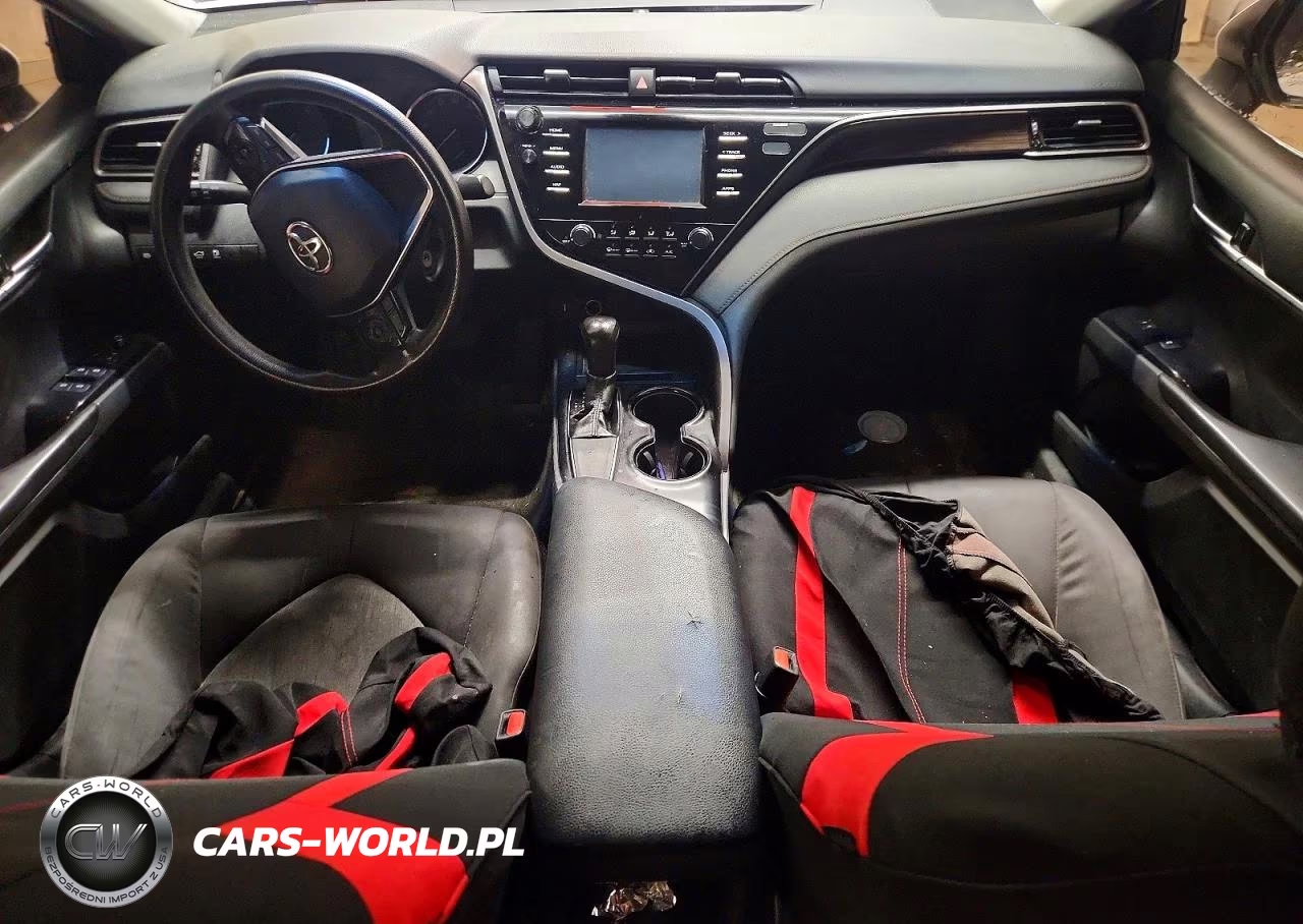 2019 Toyota Camry Le VIN:4T1B11HK3KU221603 - 8