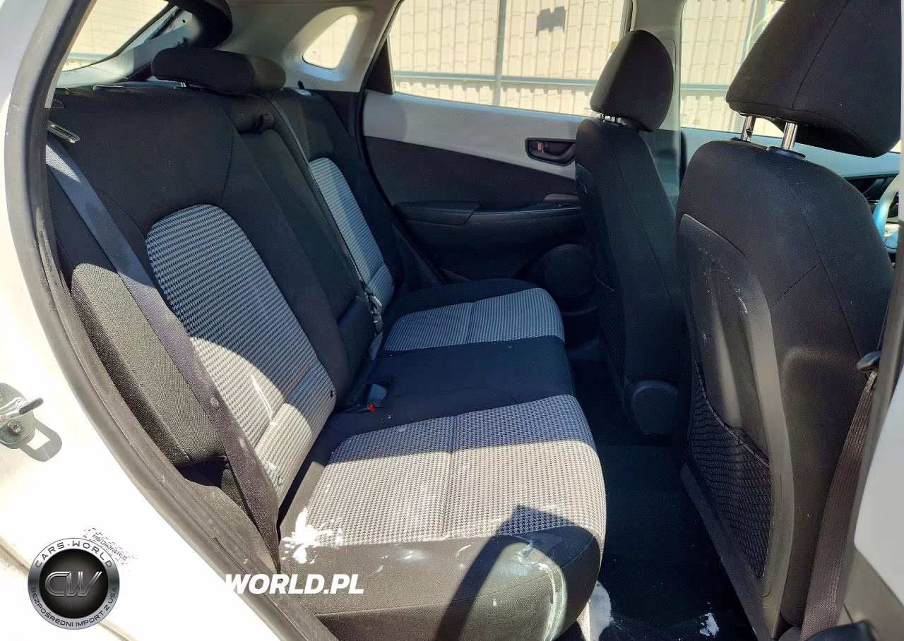 2021 Hyundai Kona Se VIN:KM8K12AA3MU649133 - 10