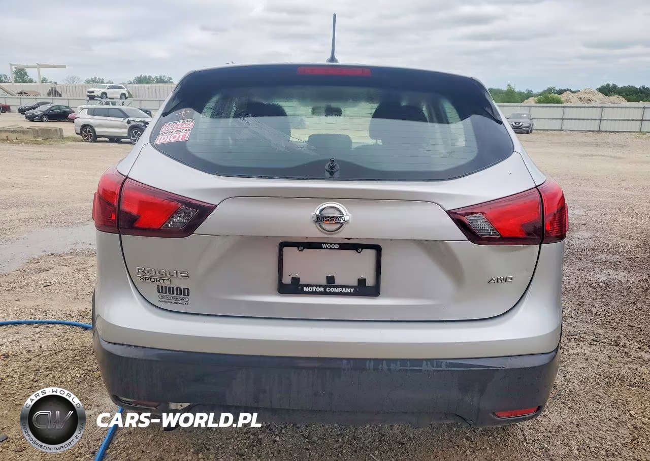 2018 Nissan Rogue Sport S VIN:JN1BJ1CR5JW262829 - 6