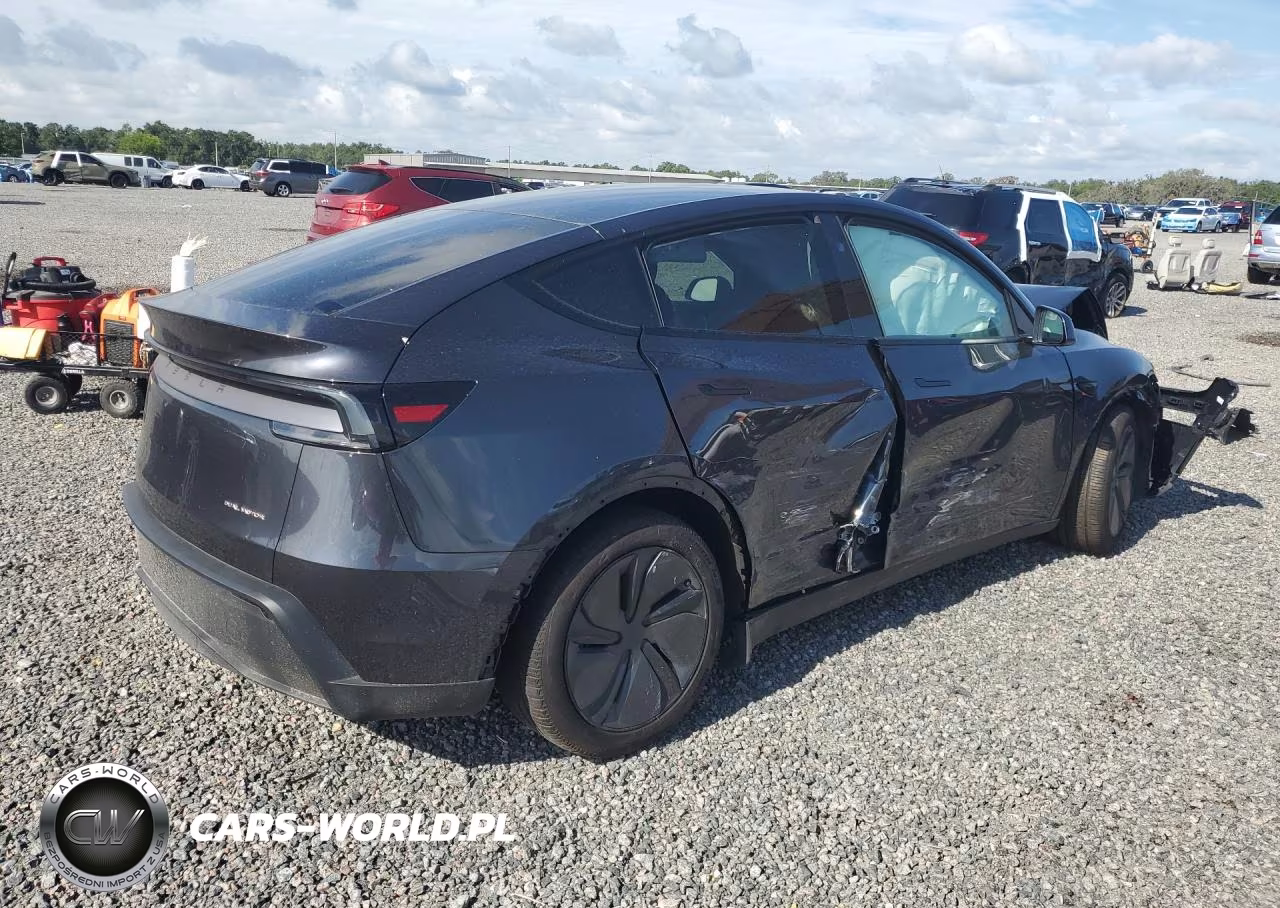 2026 Tesla Model Y VIN:7SAYGDEE2TA438101 - 3