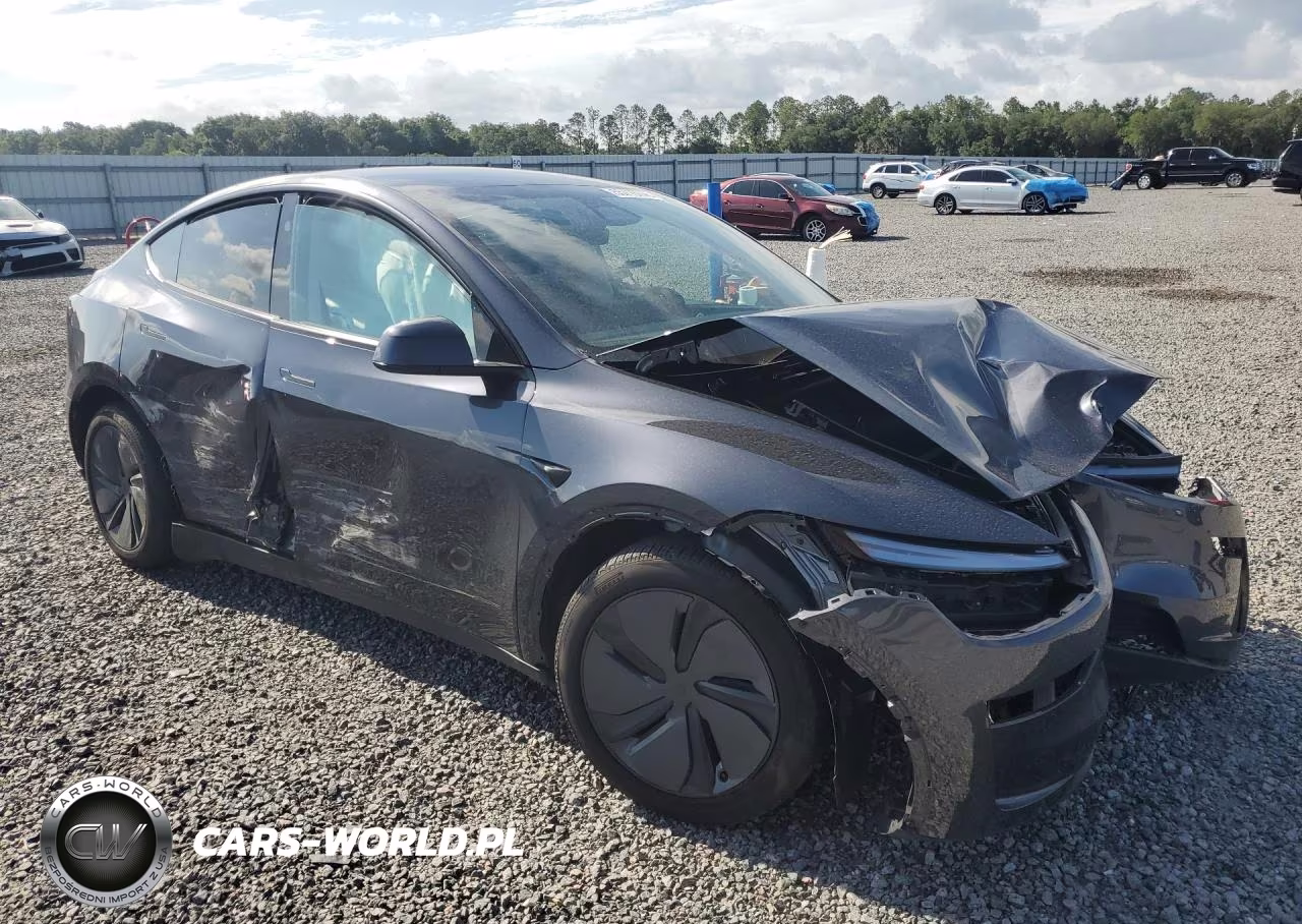 2026 Tesla Model Y VIN:7SAYGDEE2TA438101 - 4