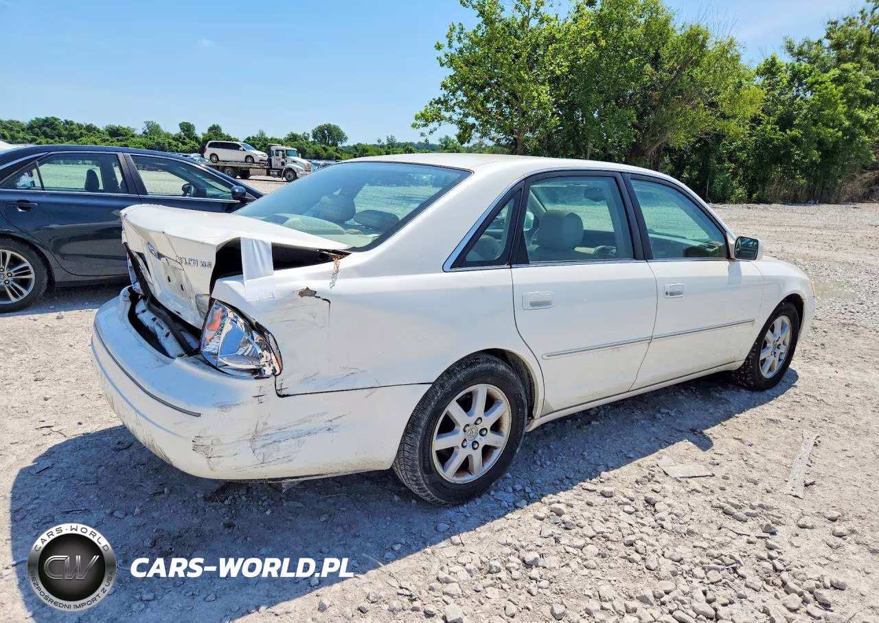 2002 Toyota Avalon Xls VIN:4T1BF28B12U208713 - 3