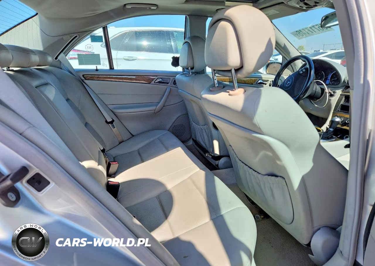 2007 Mercedes-Benz C 230 VIN:WDBRF52HX7A937124 - 10