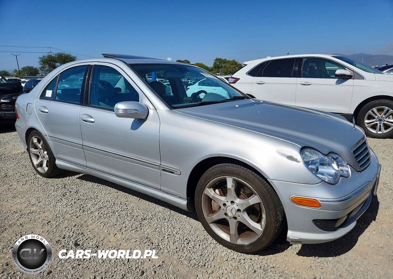 2007 Mercedes-Benz C 230 VIN:WDBRF52HX7A937124 - 4