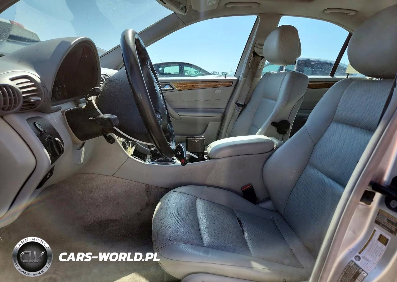 2007 Mercedes-Benz C 230 VIN:WDBRF52HX7A937124 - 7