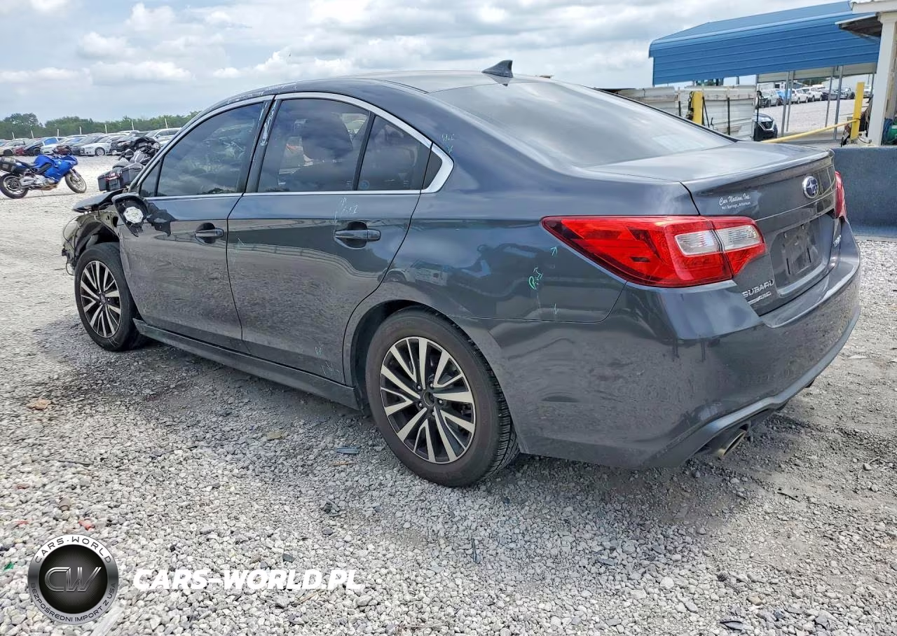 2018 Subaru Legacy 2.5I Premium VIN:4S3BNAF65J3014553 - 2