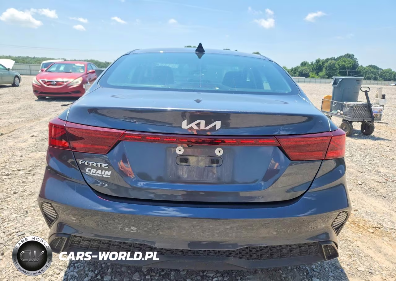 2024 Kia Forte Lxs VIN:3KPF24AD2RE724550 - 6