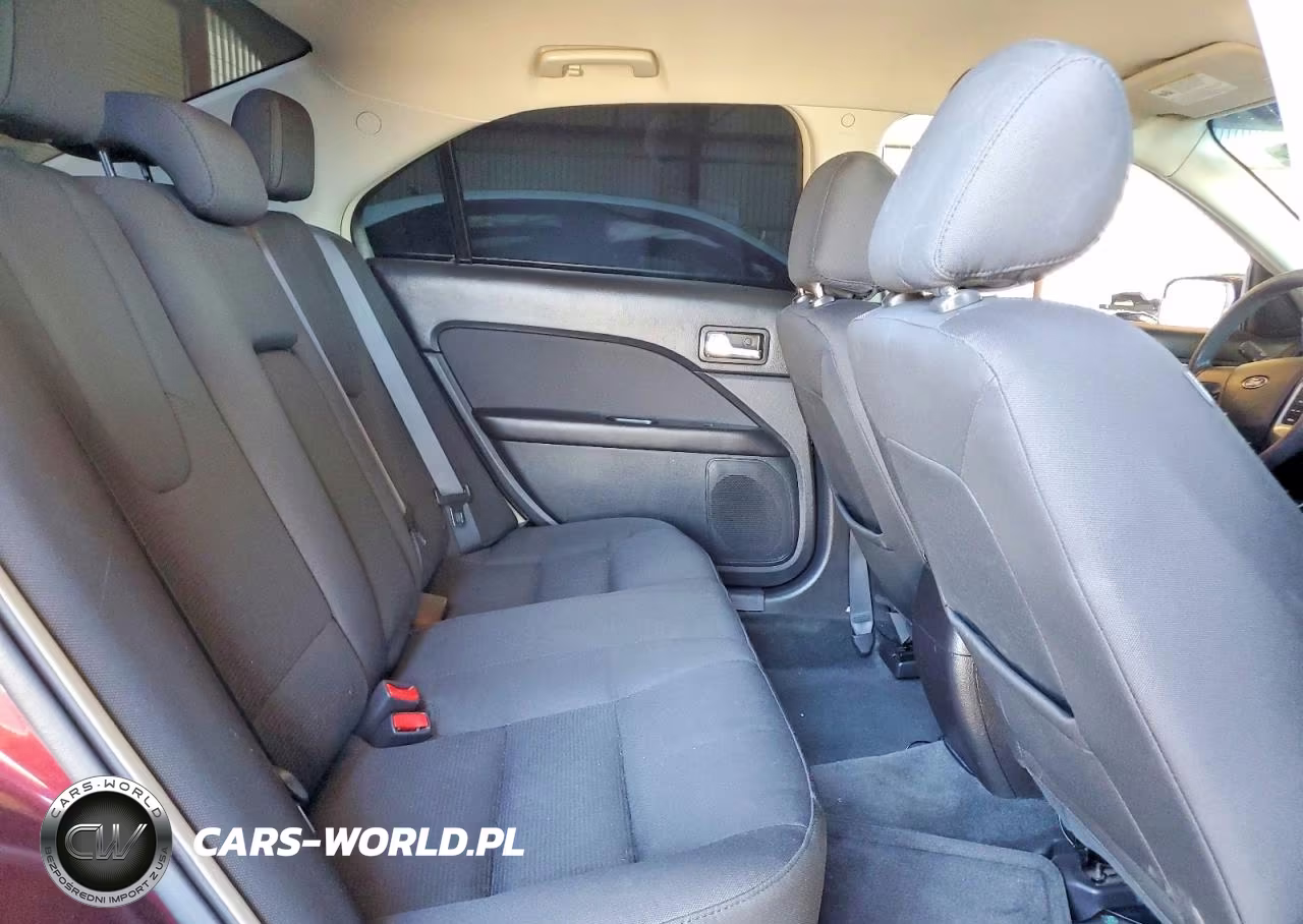 2012 Ford Fusion Se VIN:3FAHP0HG0CR340758 - 10