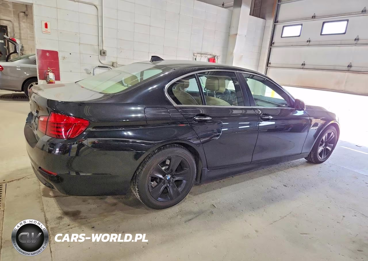 2013 BMW 528 Xi VIN:WBAXH5C57DDW12672 - 3