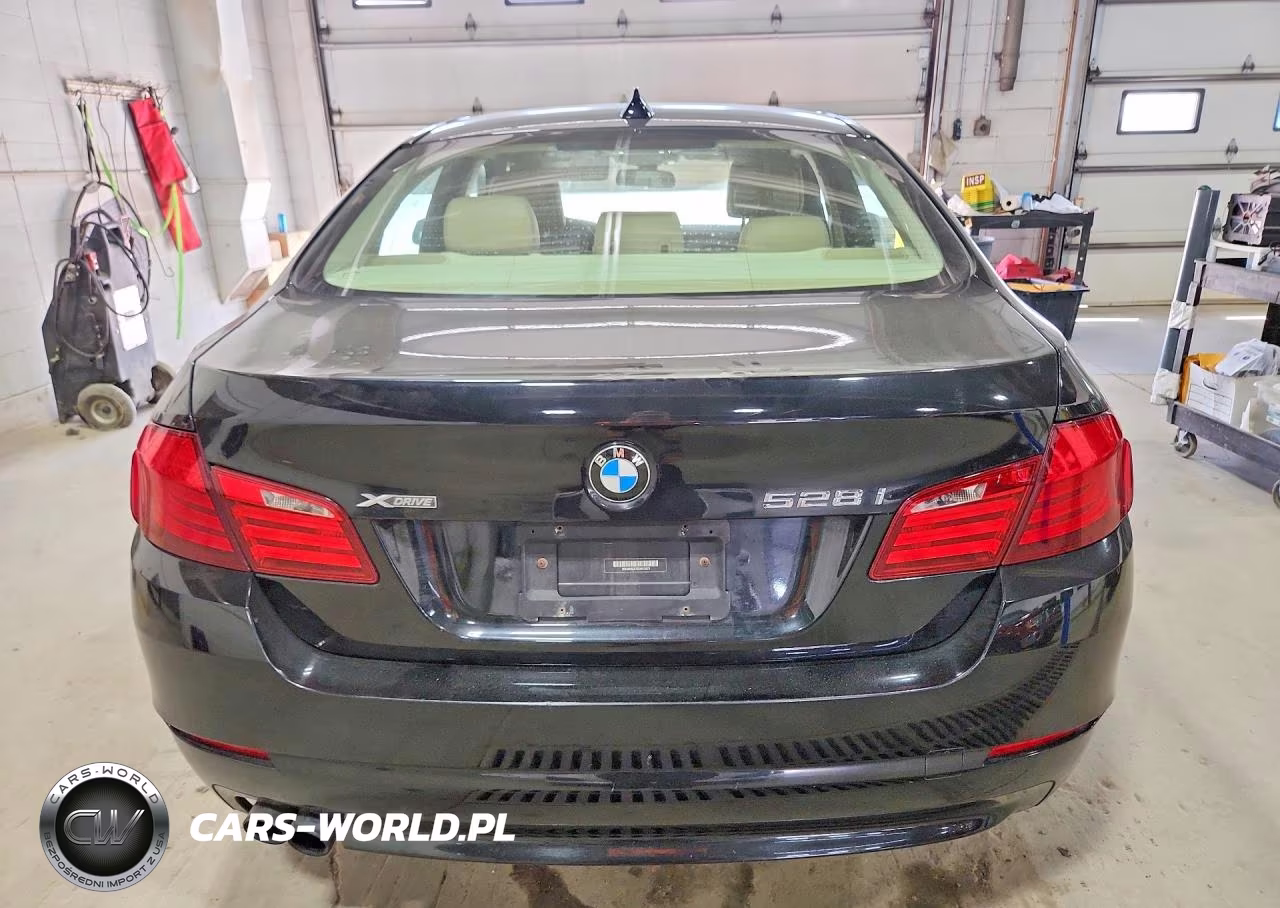 2013 BMW 528 Xi VIN:WBAXH5C57DDW12672 - 6