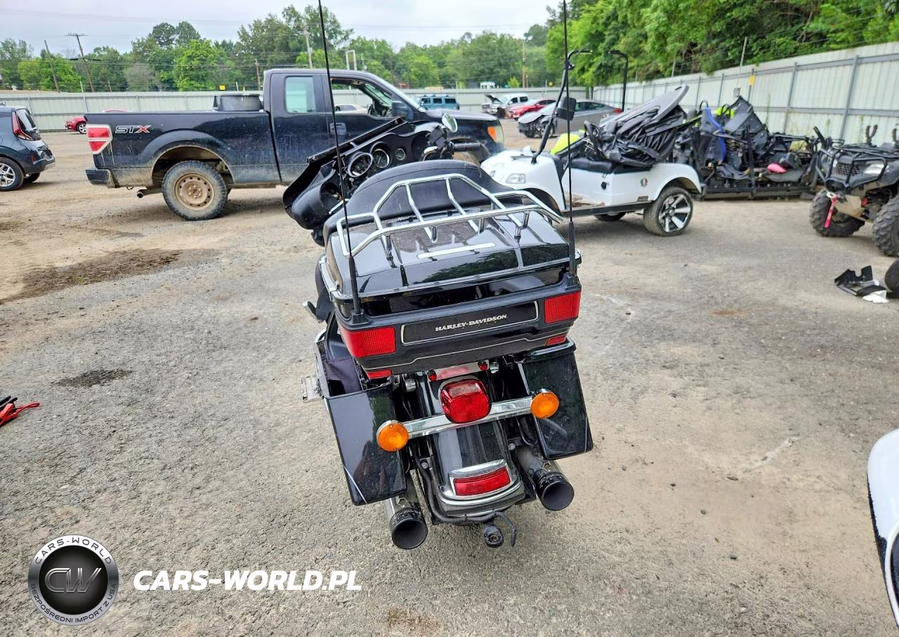 2012 Harley-Davidson Flhtk Electra Glide Ultra Limited VIN:1HD1KEM12CB694731 - 4
