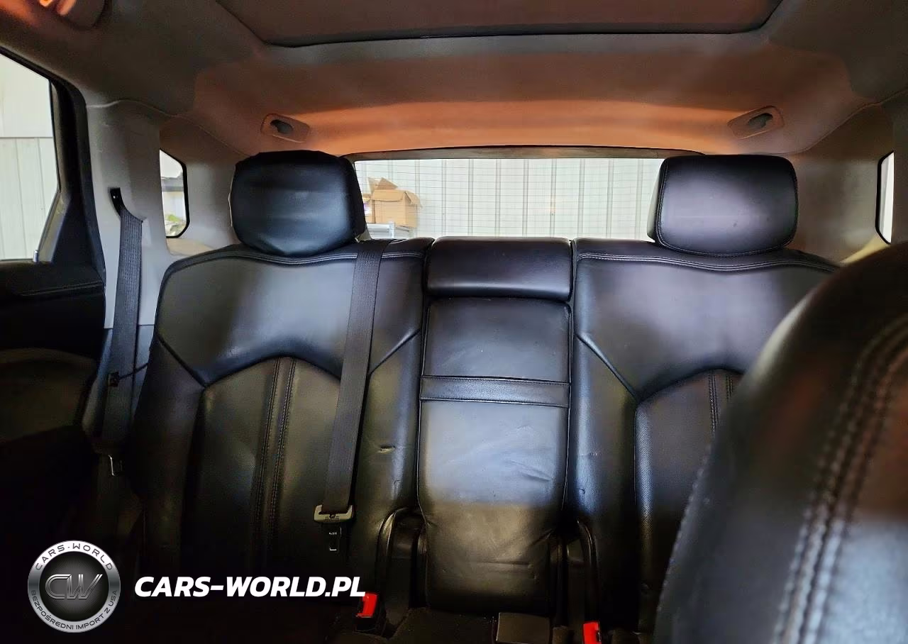 2010 Cadillac Srx Performance Collection VIN:3GYFNEEY7AS646132 - 10